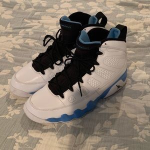 Air Jordan Retro 9  Carolina Blue/White